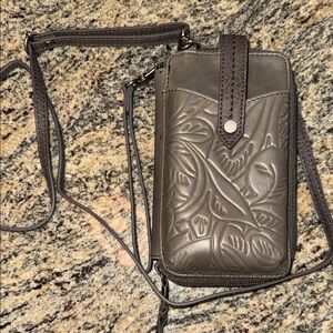 the Sak Silverlake Wallet Phone Case - Dark Gray